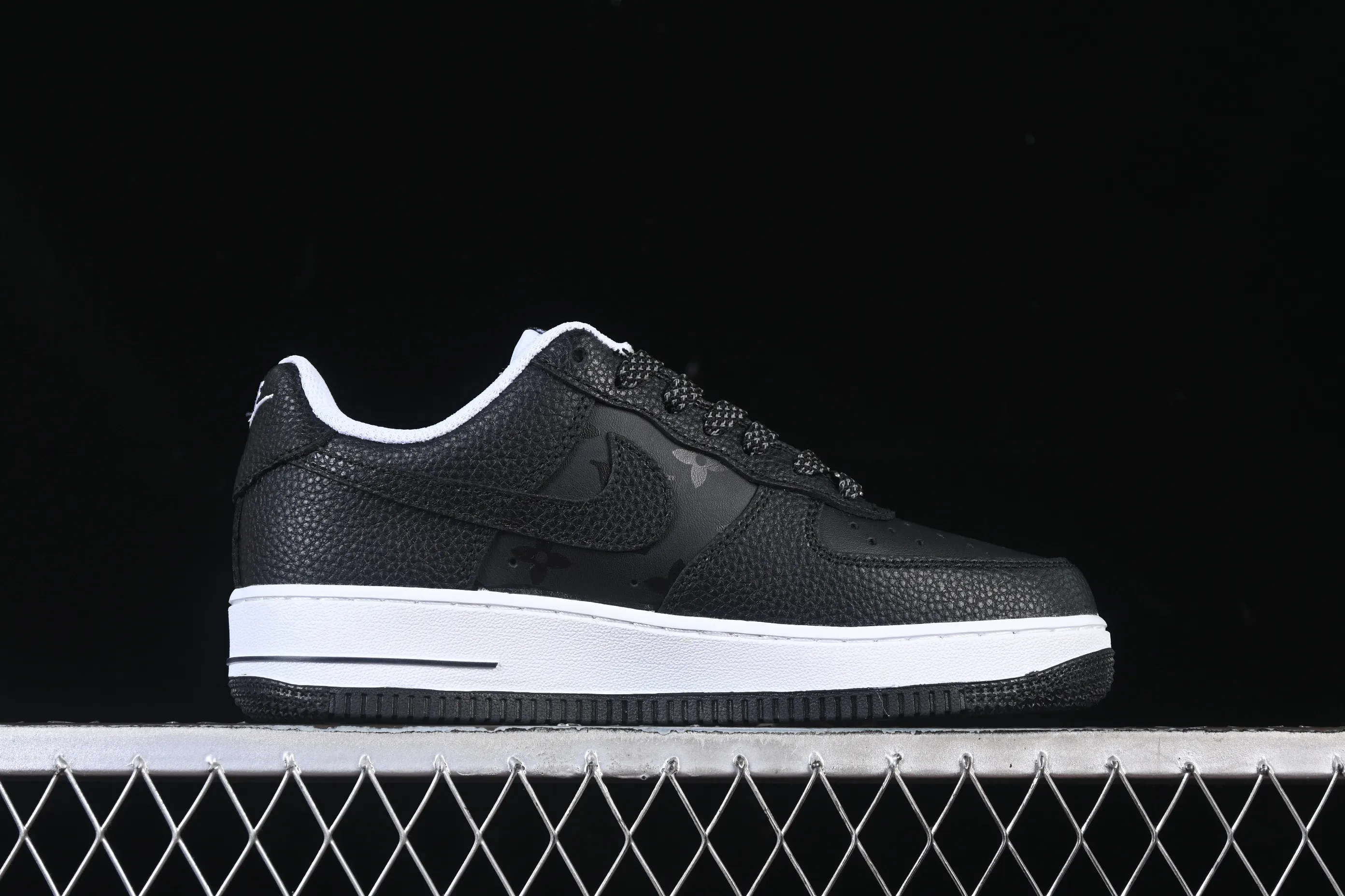 All categories Nk Air Force 1 Air Force series Nk Air Force 1 Low Air Force low-top Nike Air Force 1'07 Low LV joint Samurai black pebbles Air Force 1 low-top casual sneakers CZ3986-003